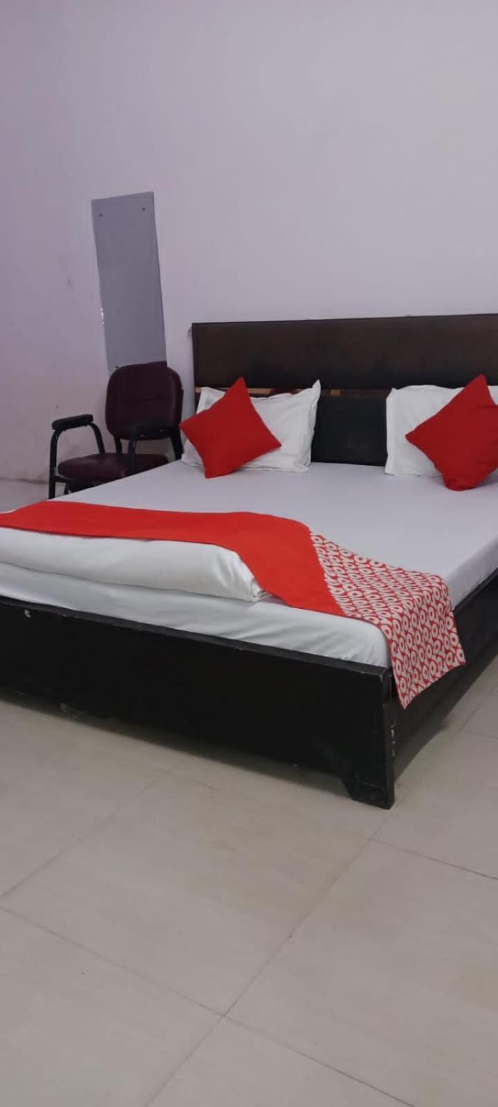New Signature Village New Delhi Exterior photo